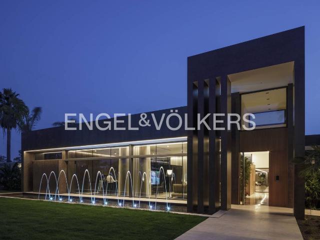 Chalet en venta en Dos Hermanas, Sevilla