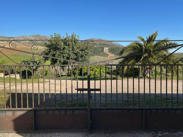 Chalet en venta en Guadalteba, Andalucía