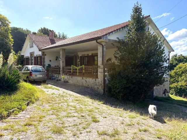 Chalet en venta en Ames