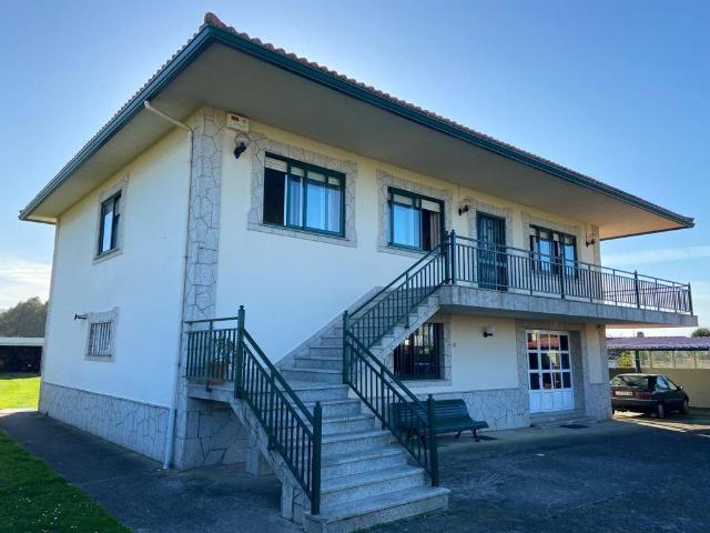 Chalet en venta en Ferrol