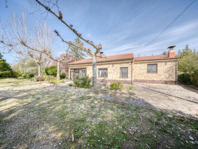 Chalet en venta en Tudela De Duero, Castilla y León