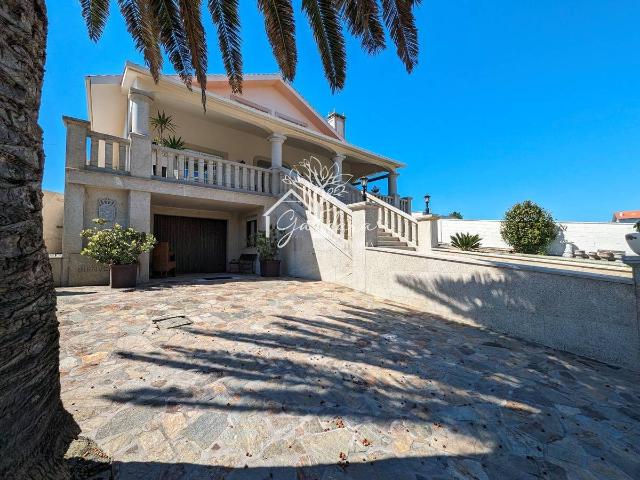 Chalet en venta en Ferrol