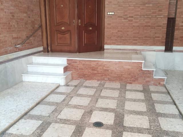 Chalet en venta en Dos Hermanas, Andalucía