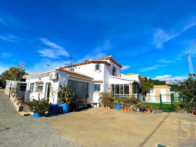 Villa en venta en Arenas