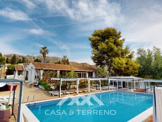 Villa en venta en Arenas