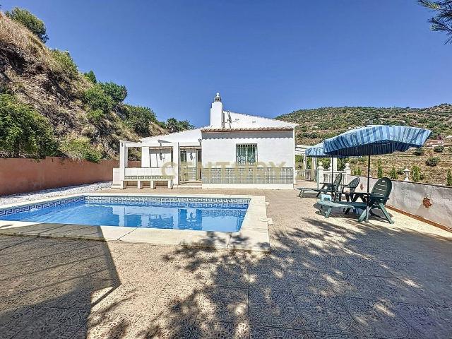 Chalet en venta en Arenas, Málaga
