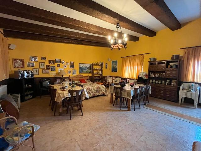 Chalet en venta en Arenas De San Juan, Castilla-La Mancha