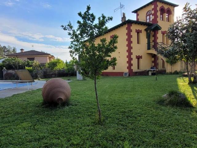 Chalet en venta en Arenas De San Pedro, Castilla y León