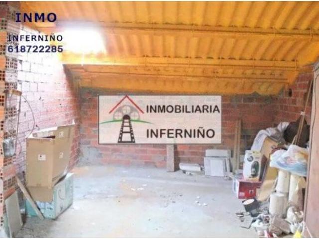 Casa en venta en Ares, Ferrol