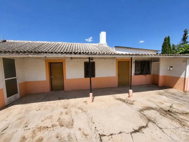 Chalet en venta en Argamasilla de Calatrava, Ciudad Real