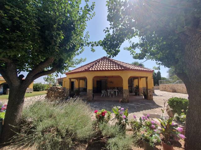 Chalet en venta en Argamasilla De Calatrava, Castilla-La Mancha