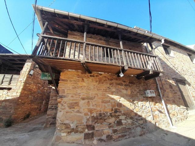 Chalet en venta en Arganza, León