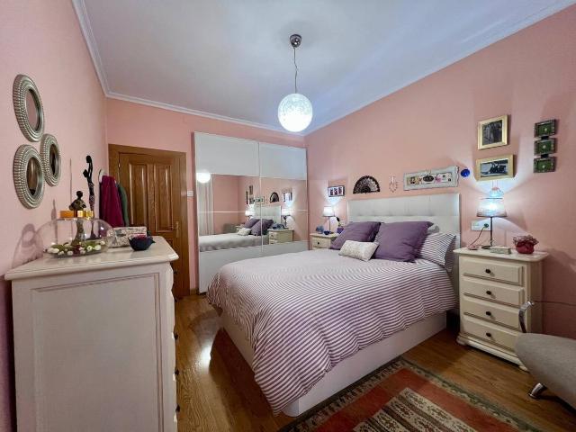 Chalet en venta en Trascorrales, Oviedo