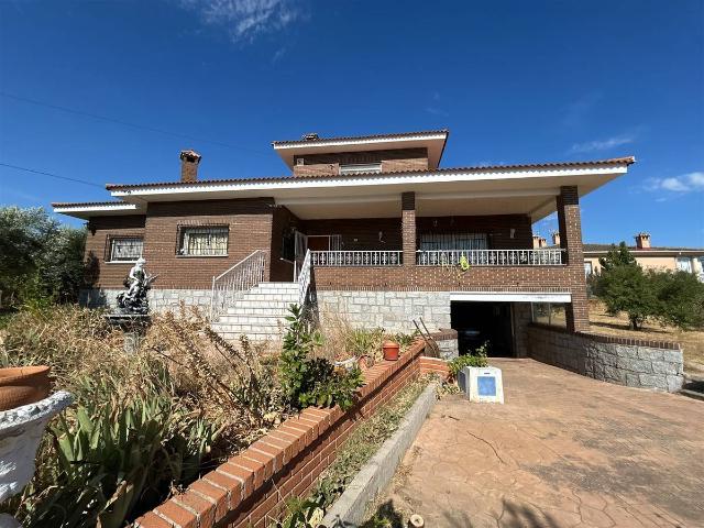Chalet en venta en Argés, Toledo