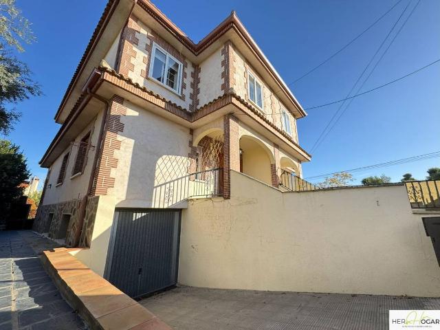 Chalet en venta en Argés, Toledo