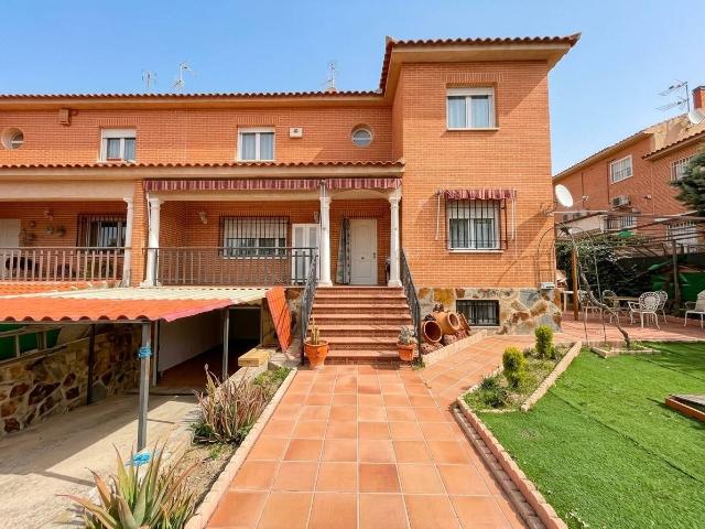 Chalet en venta en Argés, Castilla-La Mancha