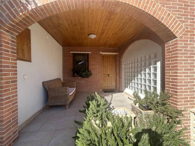 Chalet en venta en Arguedas, Navarra