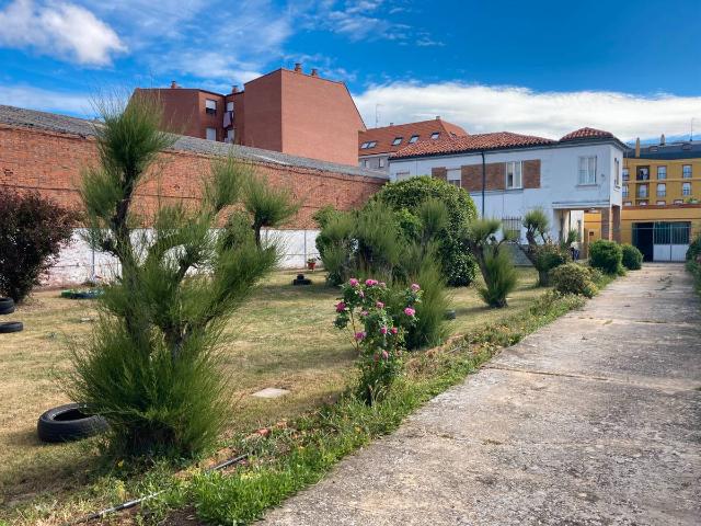 Chalet en venta en Centro, León