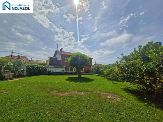 Chalet en venta en Barrio Palacio, Arnuero