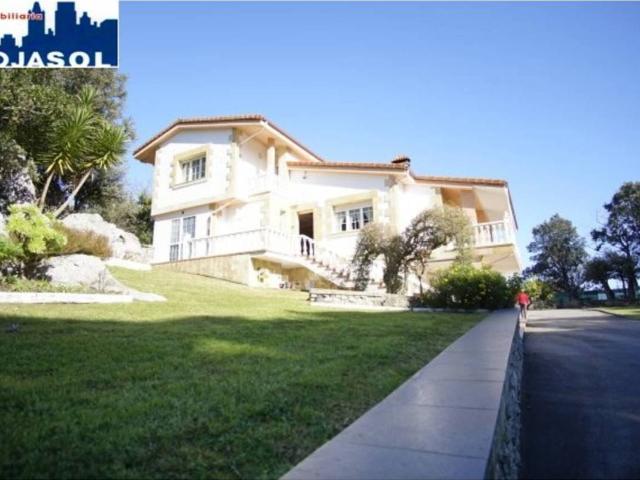 Chalet en venta en Barrio Palacio, Arnuero