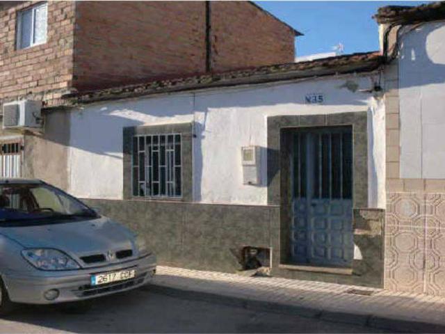 Chalet en venta en Linares, Andalucía
