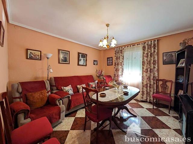Chalet en venta en Linares, Andalucía