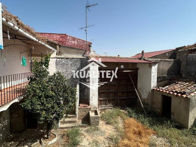Chalet en venta en Arroyo De La Luz Chalet en venta en Arroyo De La Luz