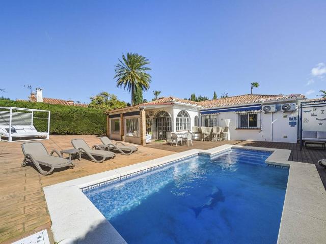 Chalet en venta en La Sierrezuela, Costa del Sol Occidental