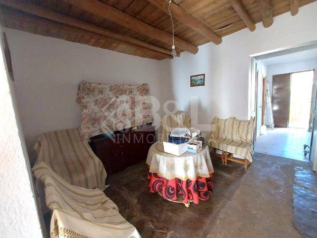Villa en venta en Arroyomolinos De León