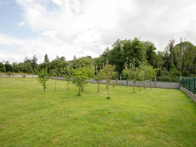 Chalet en venta en As Viñas, Arteixo