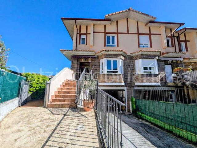 Chalet en venta en Aiara, Guipúzcoa