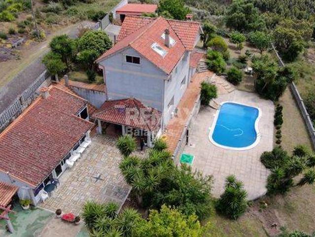 Chalet en venta en As Neves, O Condado