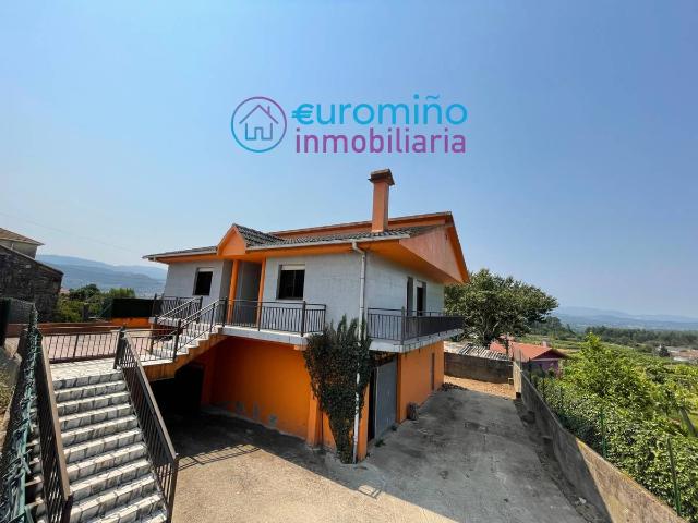 Chalet en venta en As Neves, O Condado