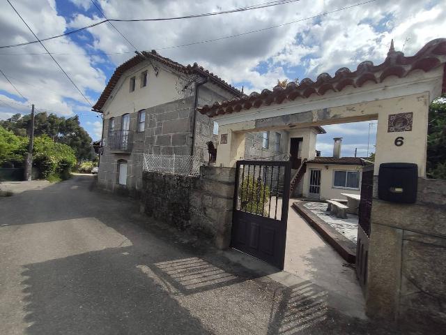 Chalet en venta en As Neves, O Condado