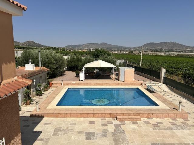 Chalet en venta en La Columna, el Vinalopó Mitjà / El Vinalopó Medio