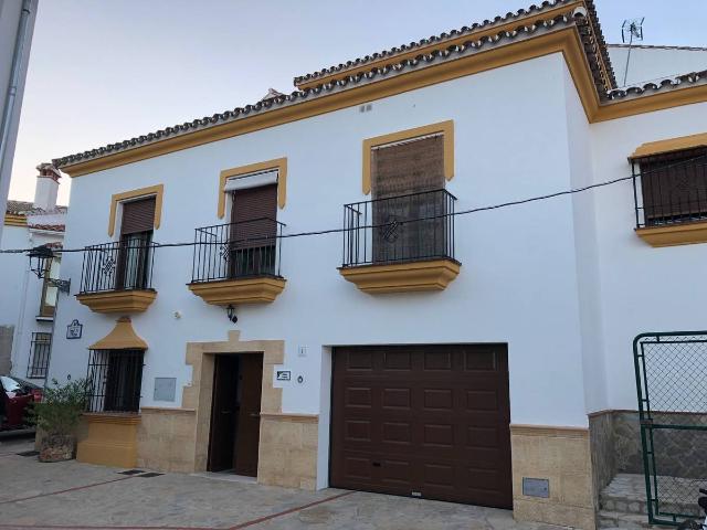 Villa en venta en Atajate