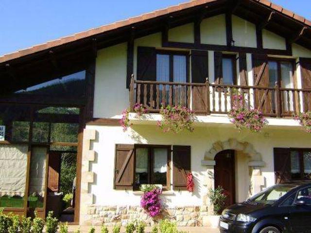 Villa en venta en Atxondo, Apatamonasterio