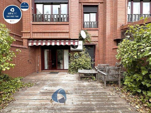 Chalet en venta en Las Gaunas, Logroño