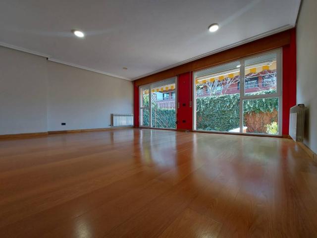 Chalet en venta en Las Gaunas, Logroño