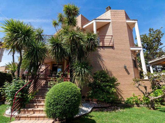 Chalet en venta en Las Gaunas, Logroño