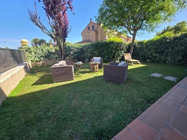 Chalet en venta en Las Gaunas, Logroño