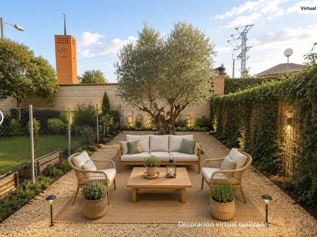 Chalet en venta en Las Gaunas, Logroño