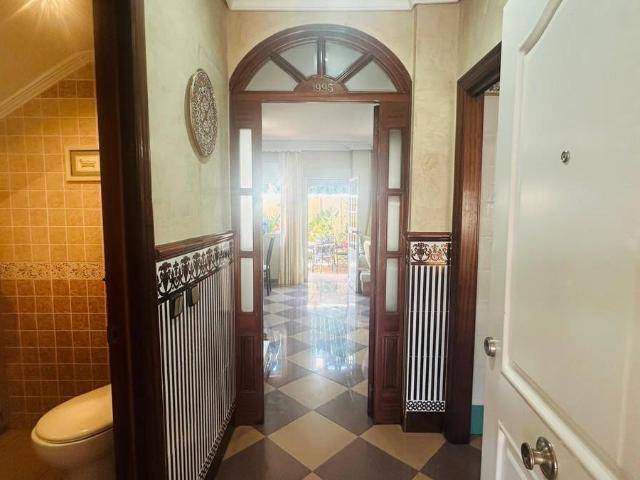 Chalet en venta en Bormujos, Sevilla