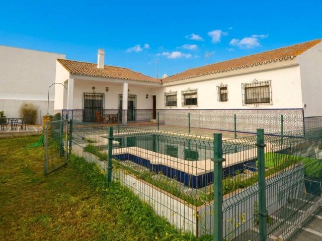 Chalet en venta en Bormujos, Andalucía