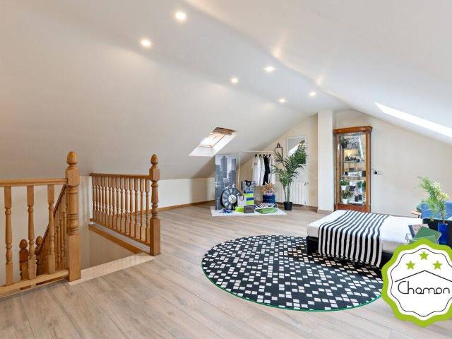 Chalet en venta en Kanpanzar, Portugalete