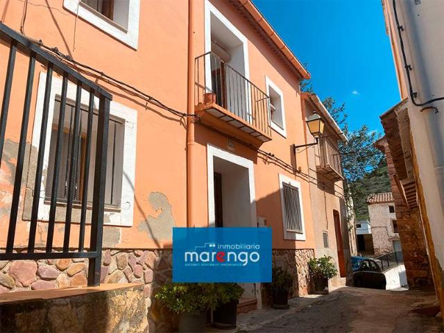 Chalet en venta en l'Alt Palància, Valencia