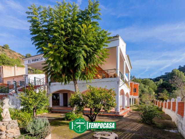 Chalet en venta en l'Alt Palància, Valencia
