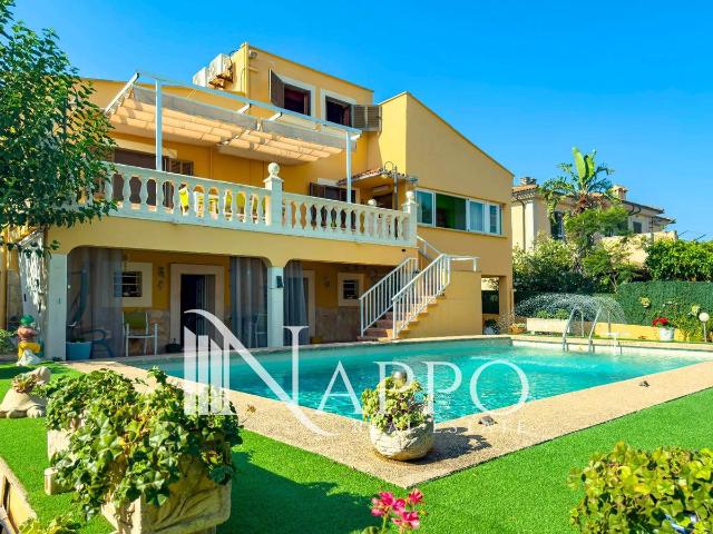 Villa en venta en Llucmayor
