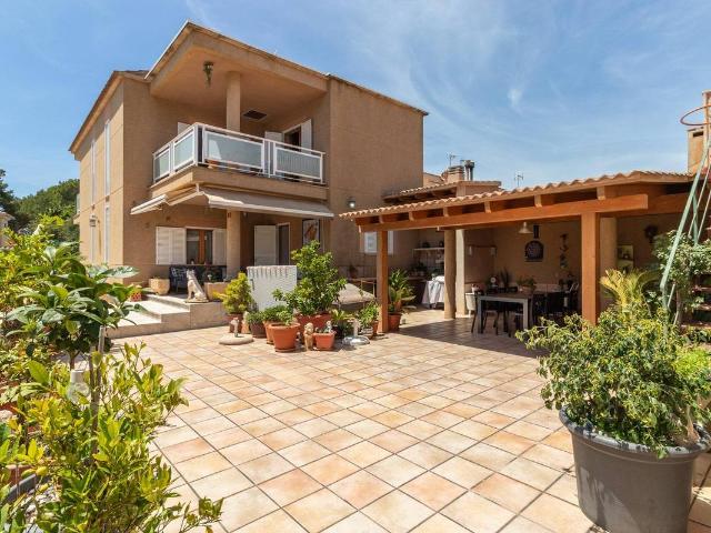 Villa en venta en Llucmayor