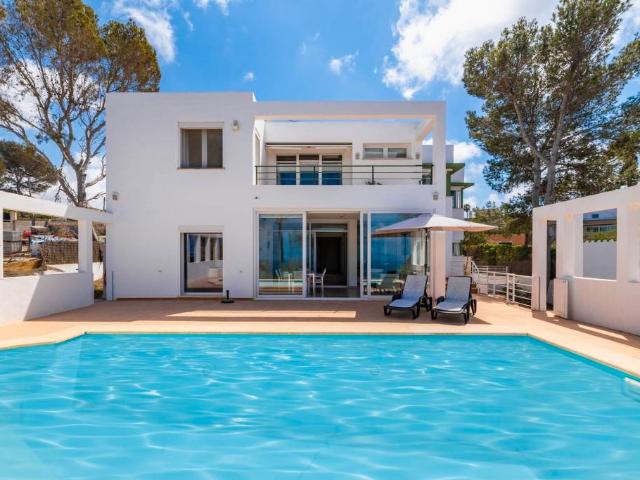 Villa en venta en Llucmayor